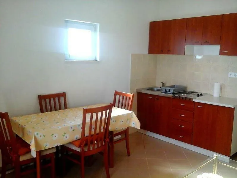 Apartmani Maris Trogir